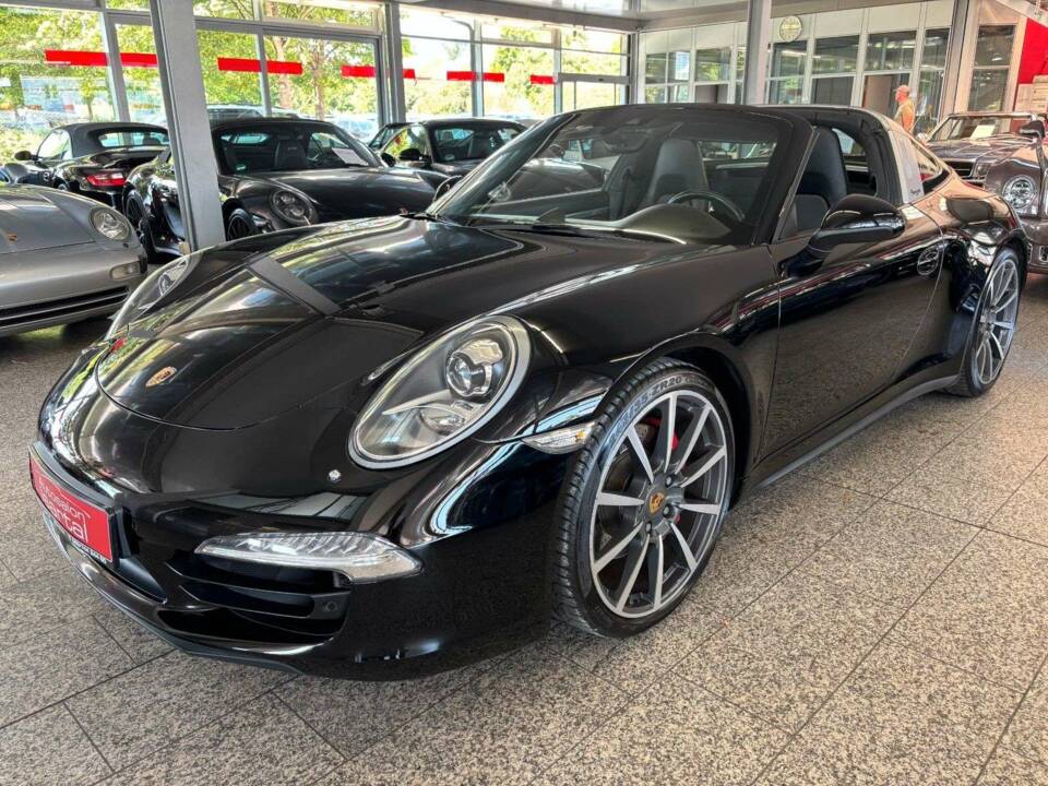 Image 1/20 of Porsche 911 Targa 4 GTS (2015)
