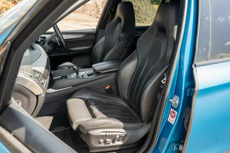 Image 30/50 de BMW X5 M (2016)