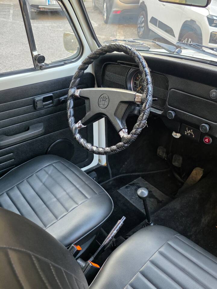Image 18/43 of Volkswagen Beetle 1200 Mexico (1980)
