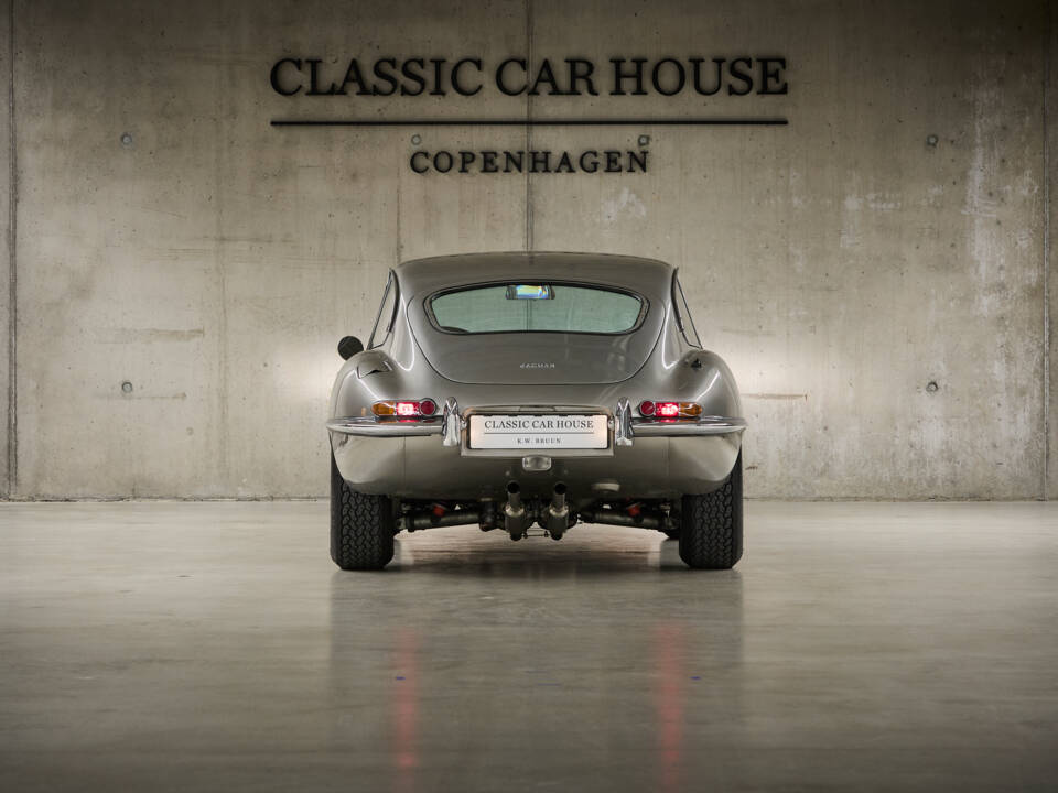 Immagine 11/99 di Jaguar E-Type 3.8 (1964)