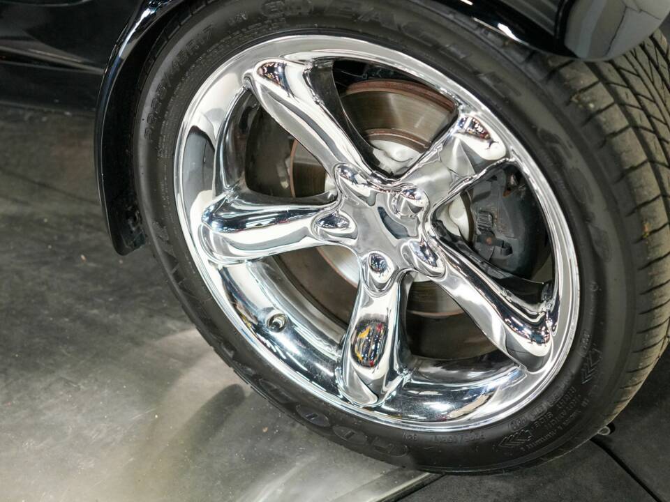 Image 28/47 of Plymouth Prowler (2000)