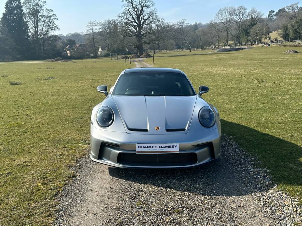 Image 10/36 of Porsche 911 GT3 Touring (2022)