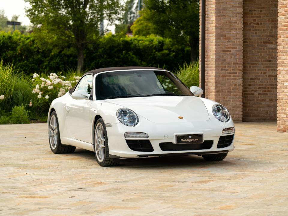 Image 48/50 of Porsche 911 Carrera S (2010)