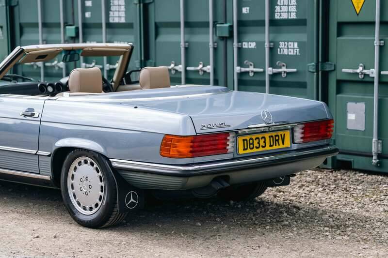 Image 8/10 of Mercedes-Benz 300 SL (1986)
