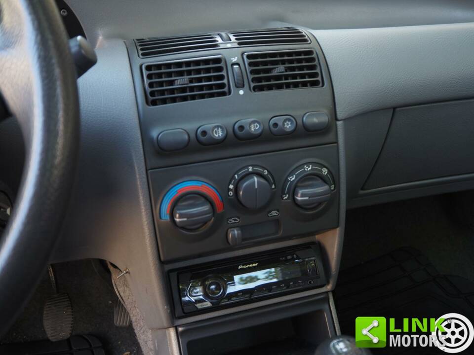 Bild 12/42 von FIAT Punto 90 ELX (1996)