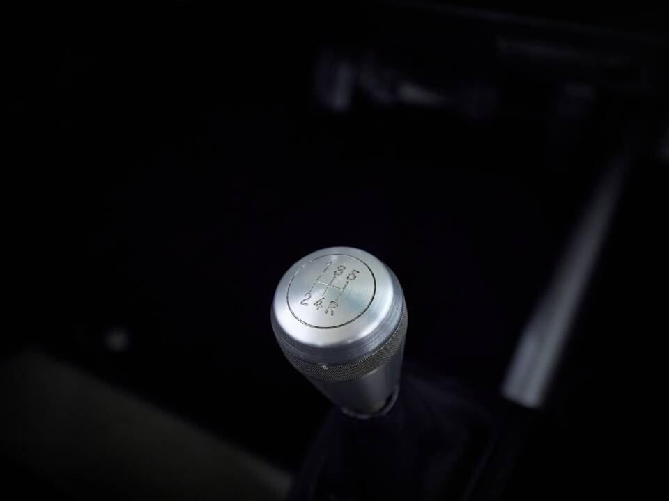 Image 45/81 of Opel Speedster 2.0 Turbo (2003)