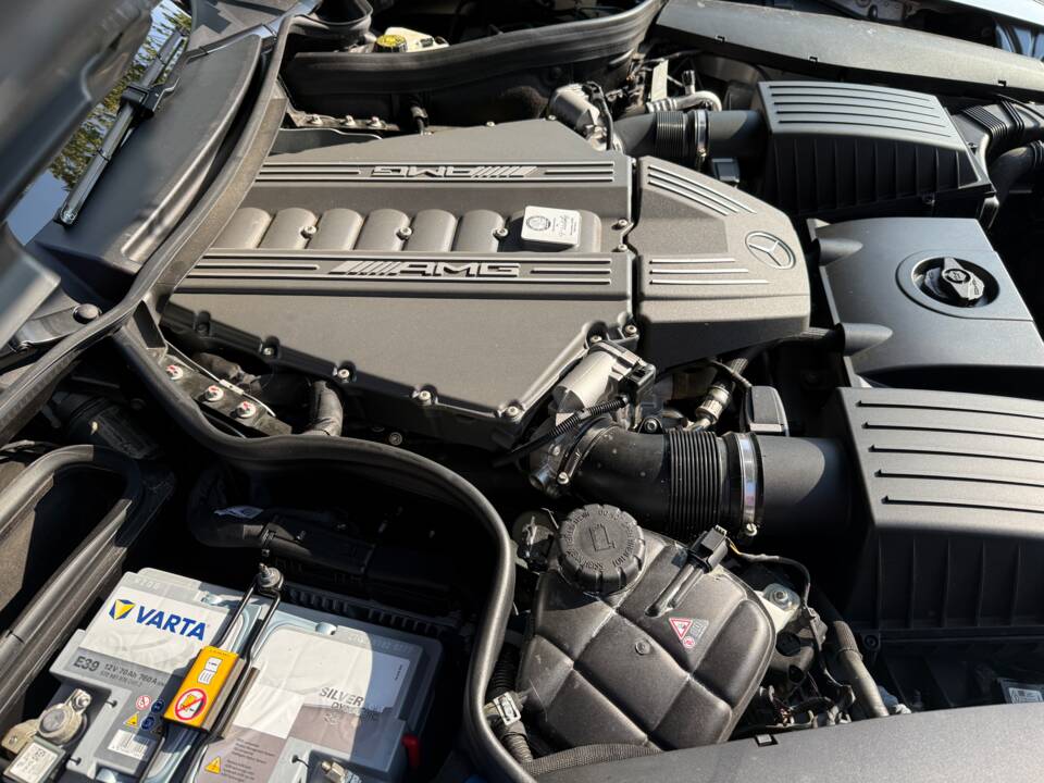 Image 37/40 of Mercedes-Benz SLS AMG GT Roadster (2013)