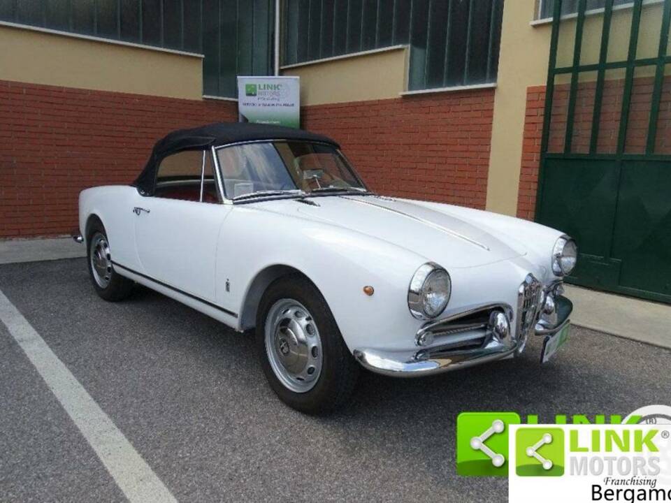 Image 1/10 of Alfa Romeo Giulietta Spider (1960)
