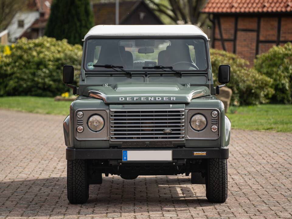 Image 6/42 of Land Rover Defender 90 (2015)