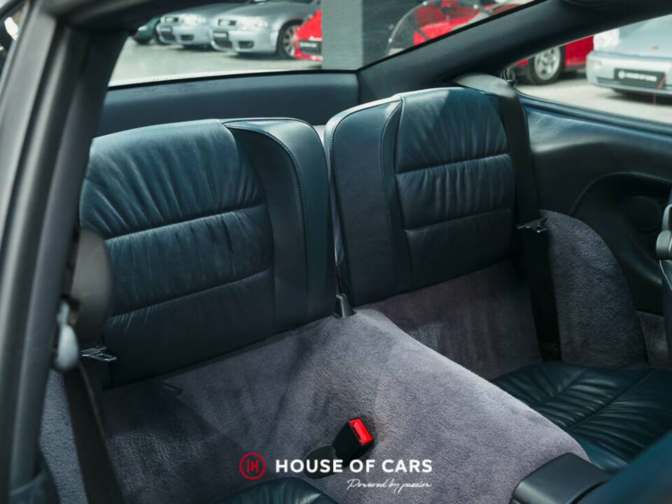 Bild 18/23 von Porsche 911 Carrera 4S (2002)