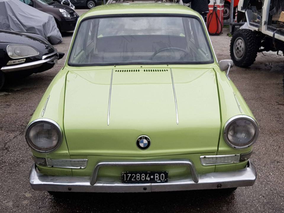 Imagen 8/29 de BMW 700 LS Luxus (1963)