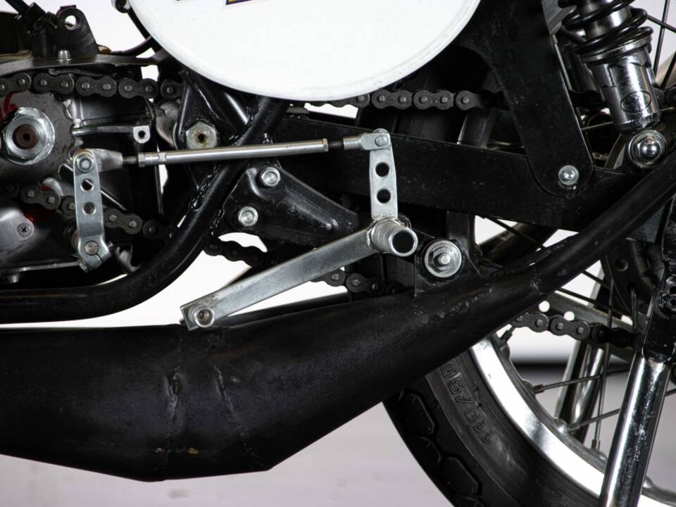 Imagen 14/50 de Yamaha 175 GP Special (1975)