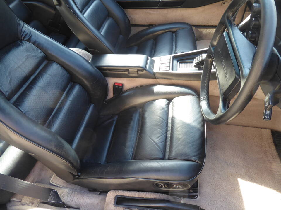 Bild 5/5 von Porsche 928 S (1985)