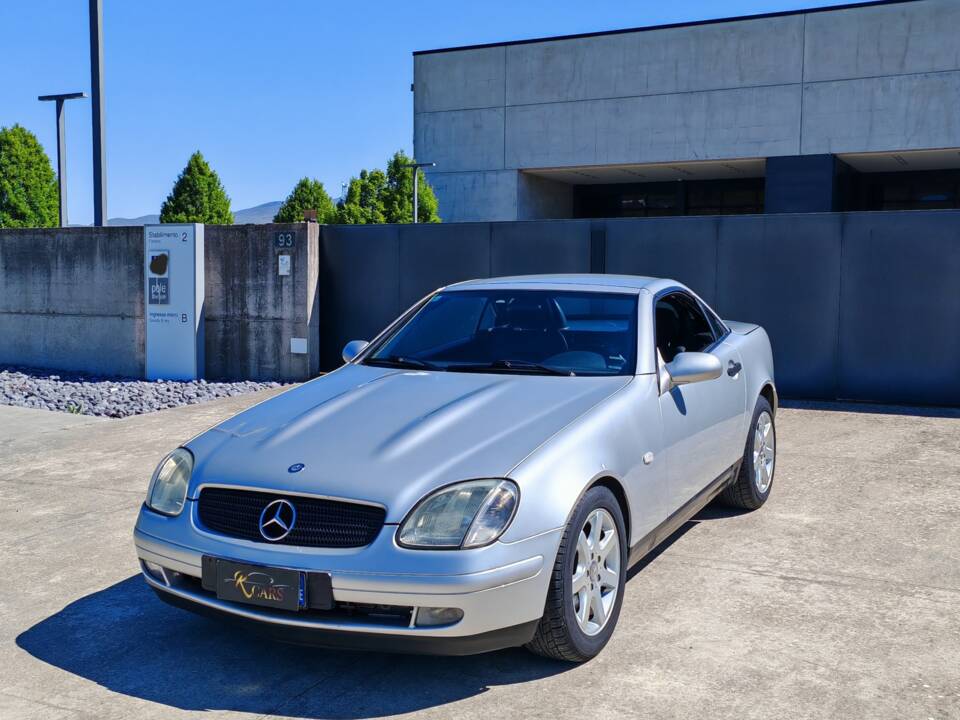 Bild 1/34 von Mercedes-Benz SLK 200 (1999)