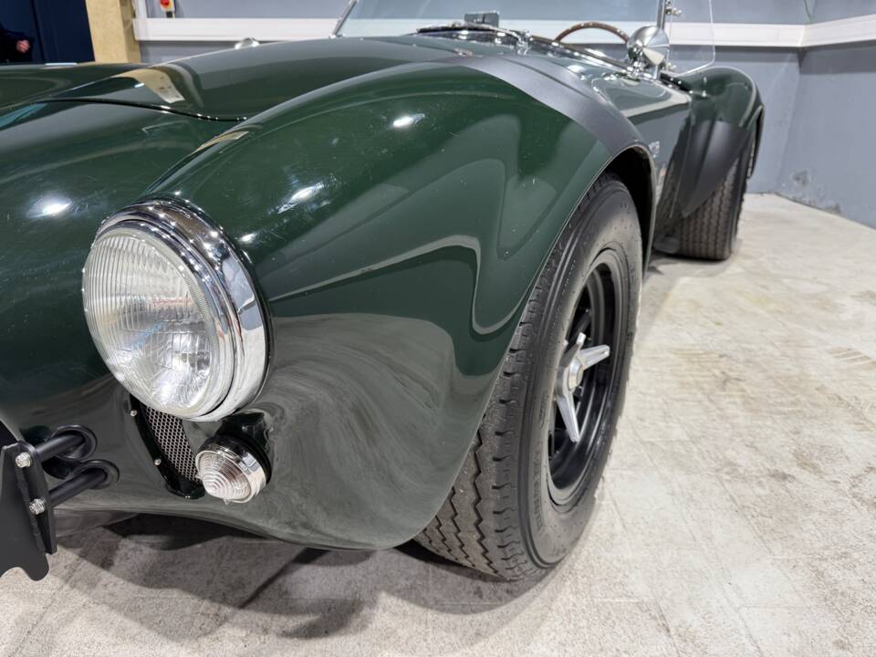 Bild 3/11 von Shelby Cobra 427 S/C (1965)