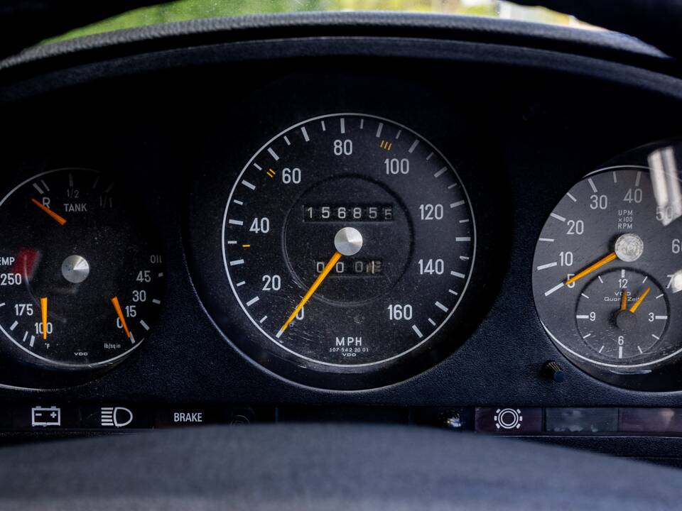 Bild 29/45 von Mercedes-Benz 450 SL (1977)