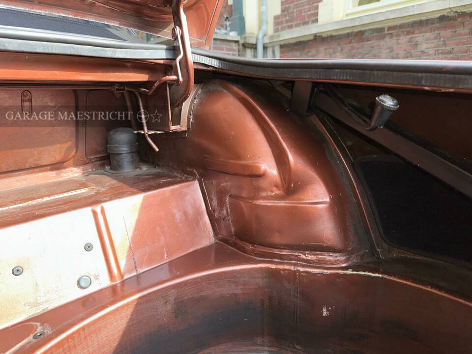 Image 88/100 of Alfa Romeo 2000 Spider Veloce (1980)
