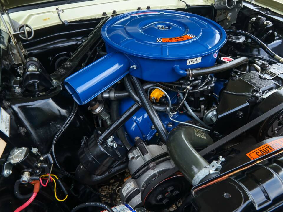 Image 34/50 of Ford Mustang GT (1966)