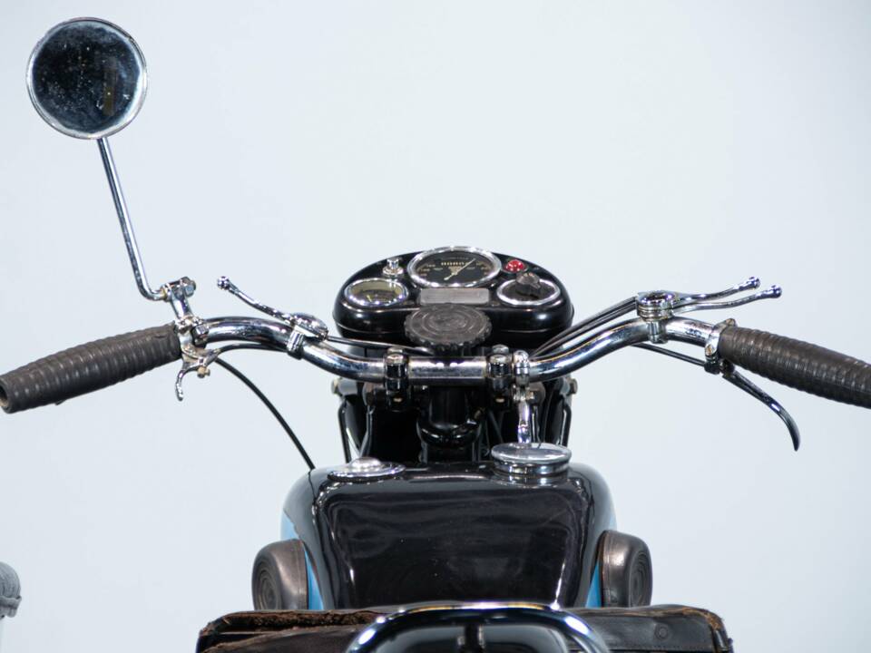 Bild 13/50 von Triumph DUMMY (1929)