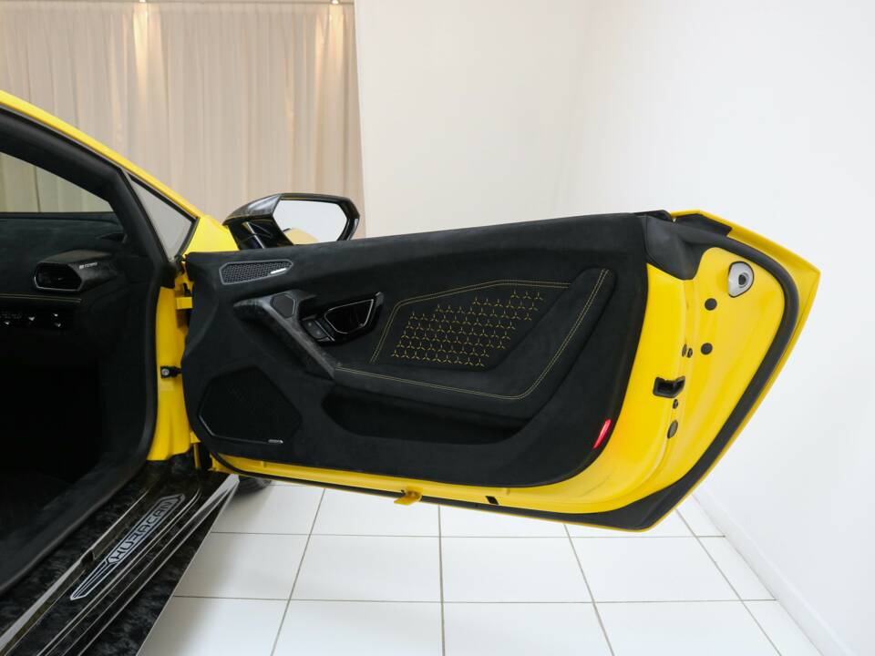Bild 41/71 von Lamborghini Huracán Performante (2017)