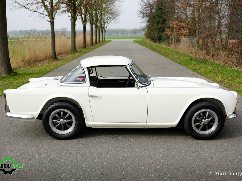 Afbeelding 24/66 van Triumph TR 4 (1963)
