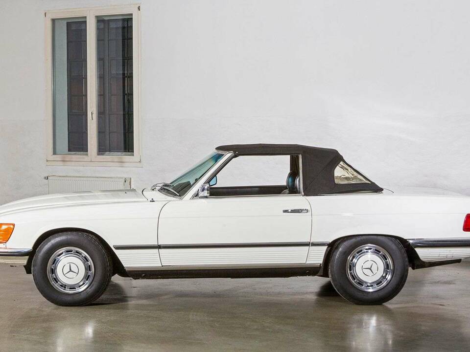 Image 3/30 of Mercedes-Benz 350 SL (1972)