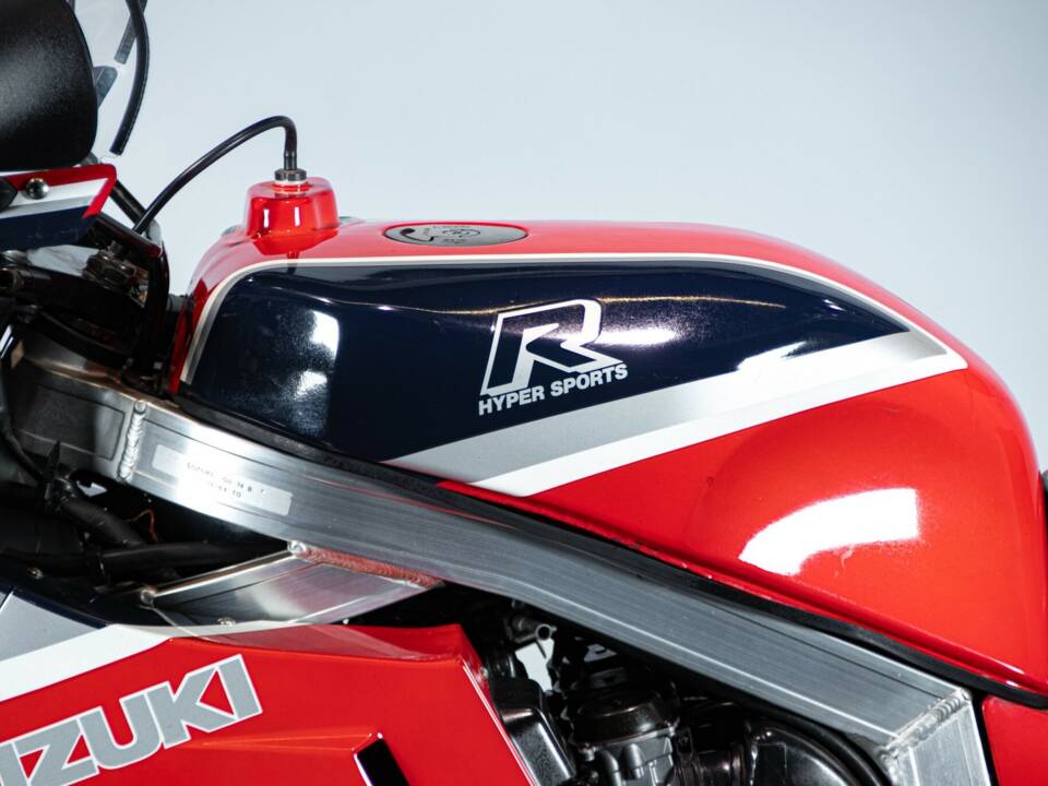 Afbeelding 26/50 van Egli-Suzuki GSX-R 1100 (1986)