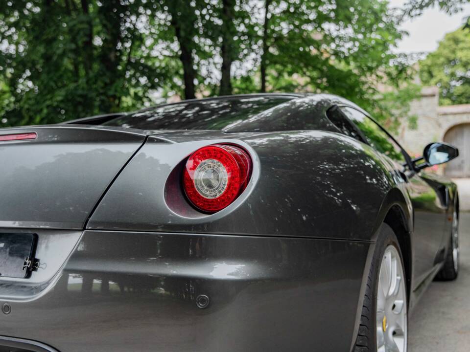 Image 19/50 de Ferrari 599 GTB Fiorano (2006)