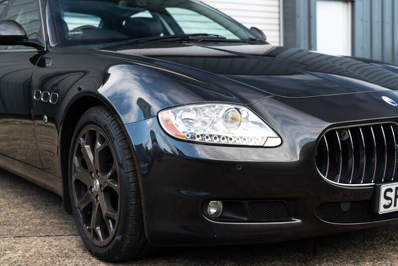 Image 25/50 of Maserati Quattroporte S 4.7 (2009)