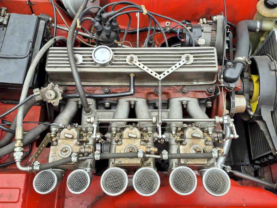 Immagine 54/81 di Triumph TR 6 (1973)