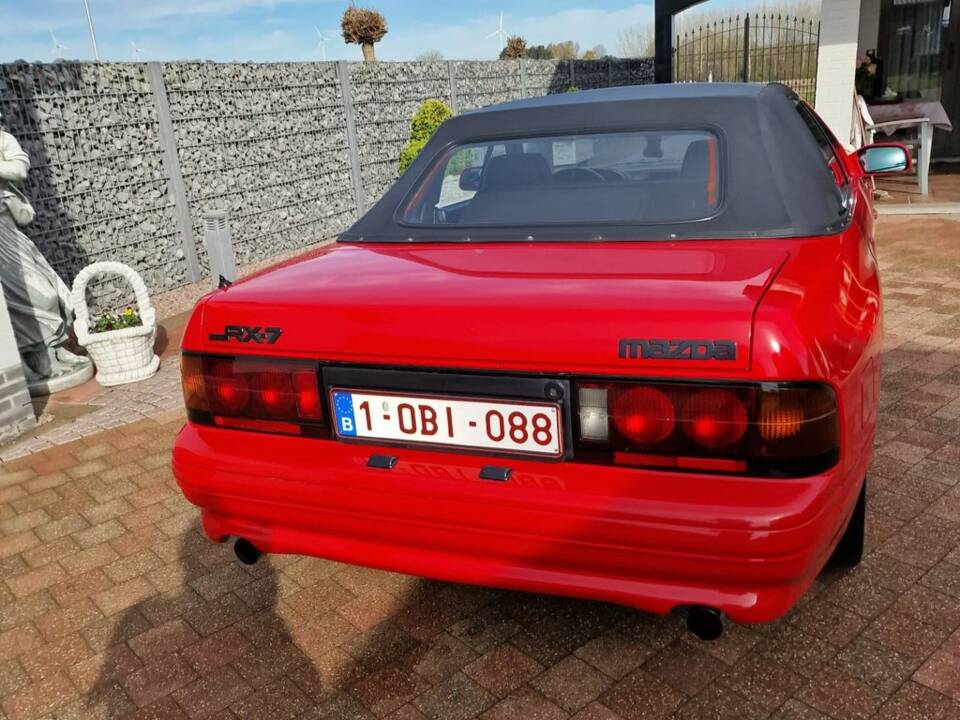 Image 7/8 of Mazda RX-7 Turbo (1988)