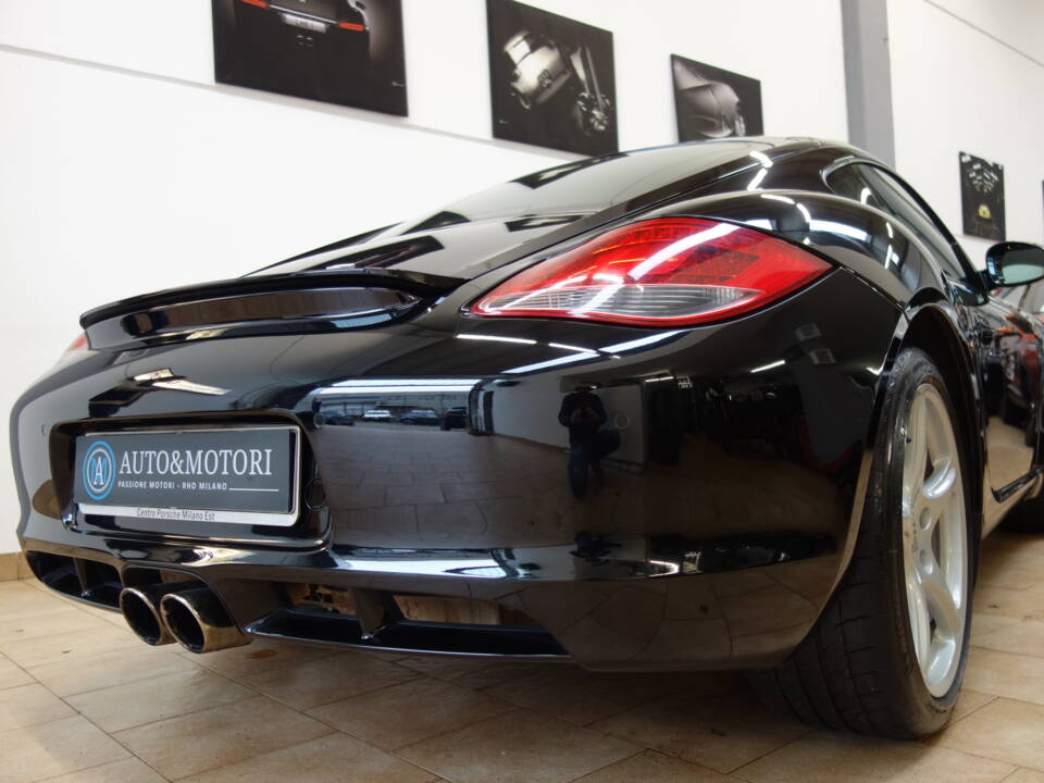 Immagine 25/38 di Porsche Cayman S Black Edition (2011)