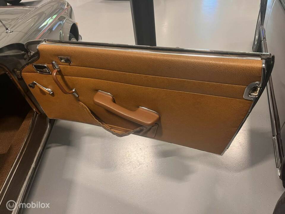Immagine 33/33 di Mercedes-Benz 280 SL (1968)