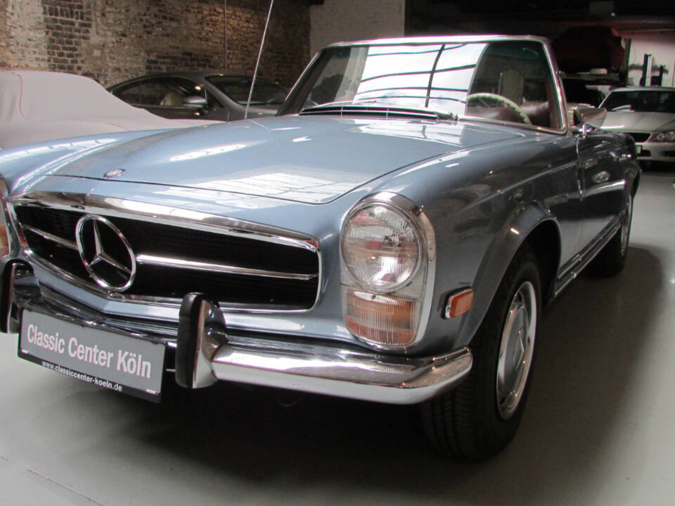 Bild 7/26 von Mercedes-Benz 280 SL (1969)