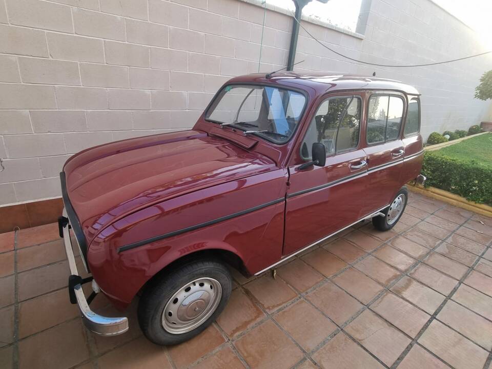 Bild 3/11 von Renault R 4 (1975)