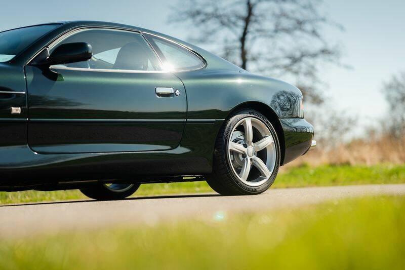 Afbeelding 12/43 van Aston Martin DB 7 GTA (2003)