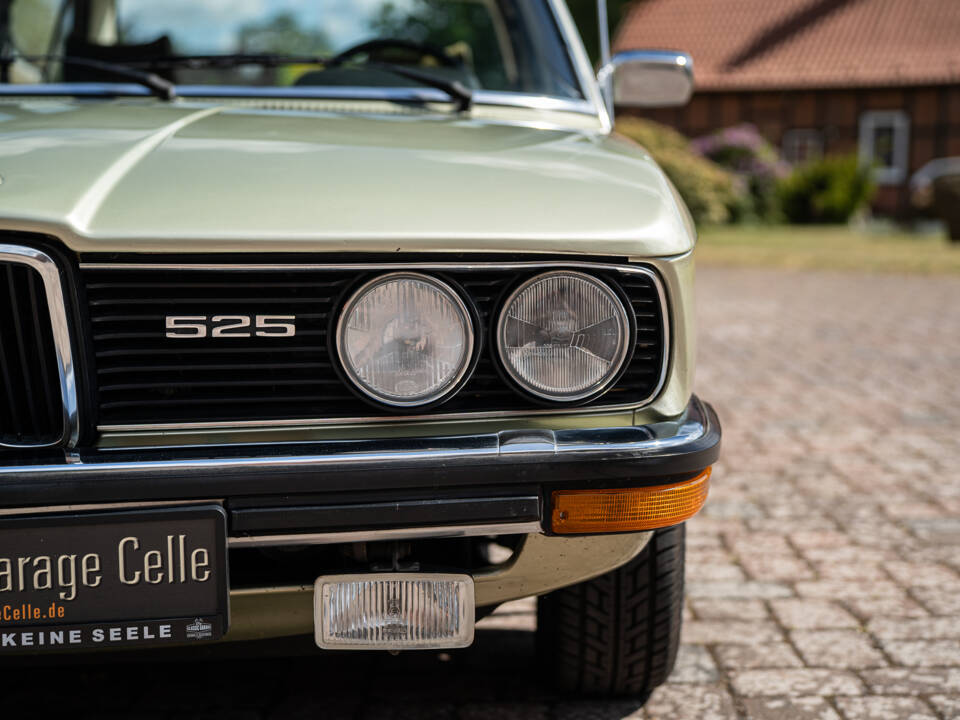 Image 5/46 of BMW 525 (1978)