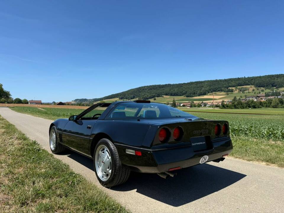 Bild 6/22 von Chevrolet Corvette (1989)