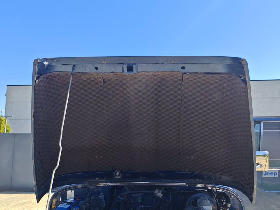 Afbeelding 25/33 van Jeep Wrangler 2.5L (1990)