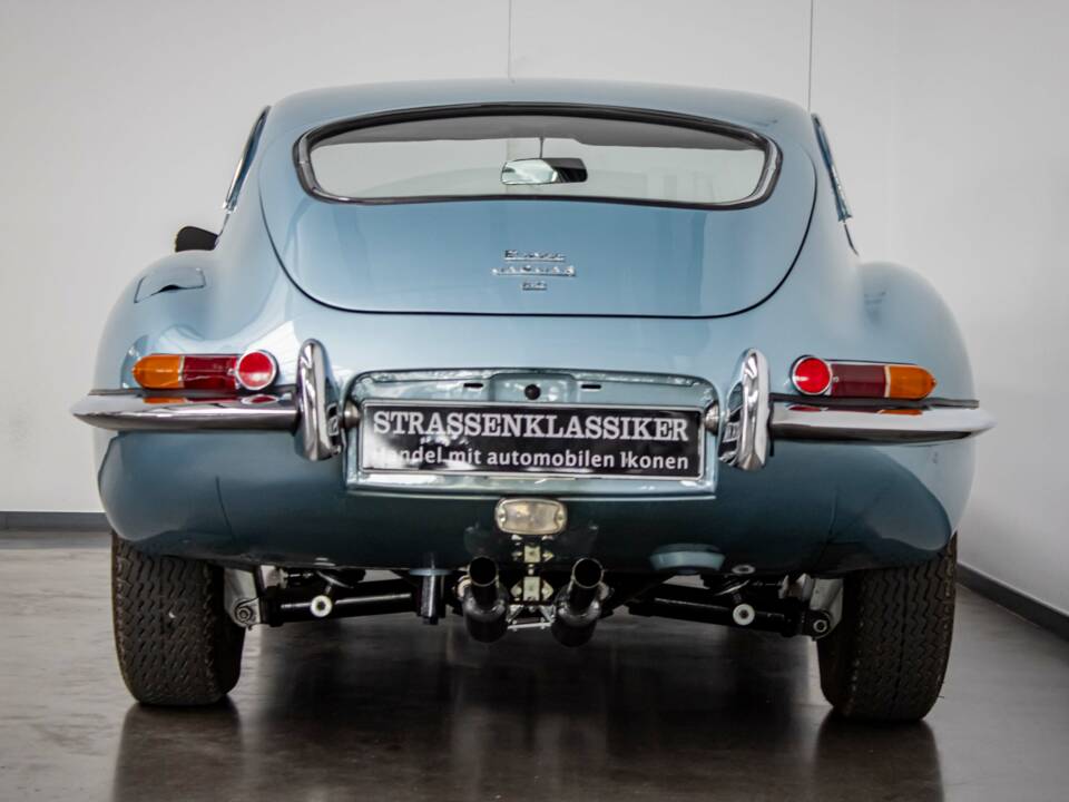 Bild 14/28 von Jaguar E-Type 4.2 (1965)
