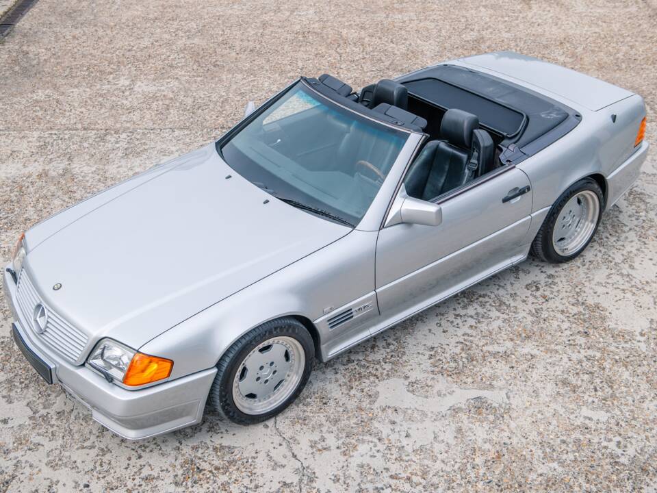 Bild 5/38 von Mercedes-Benz SL 600 6.0 AMG (1994)