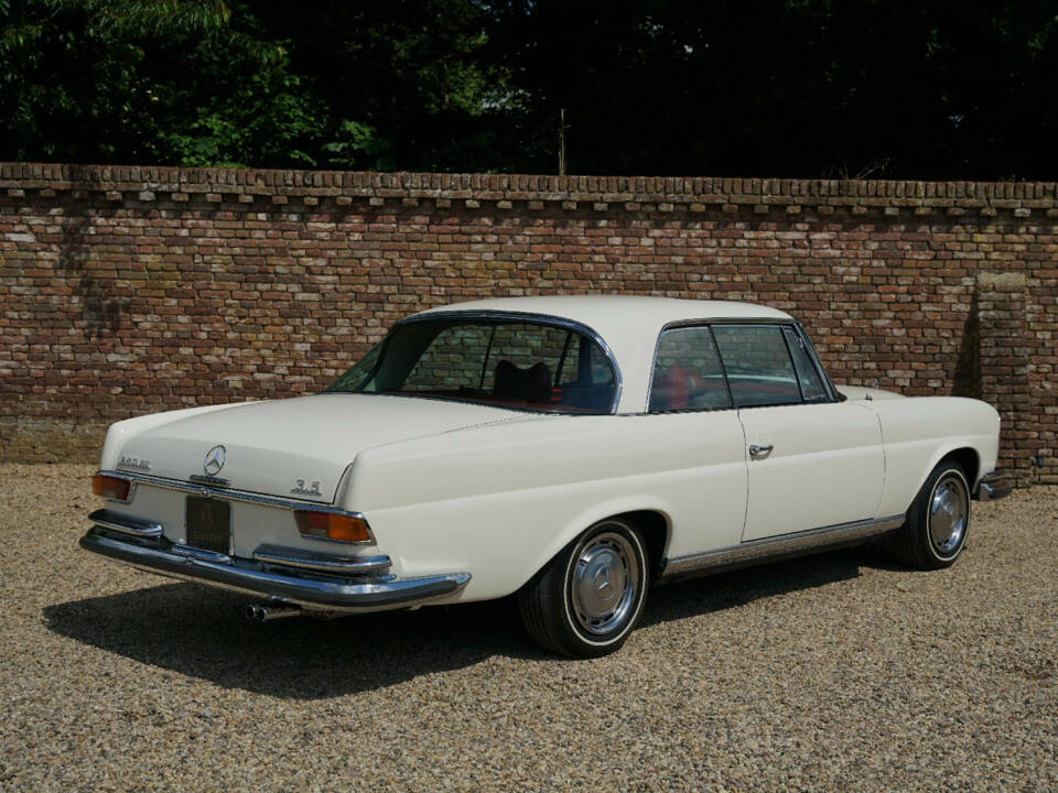 Afbeelding 50/50 van Mercedes-Benz 280 SE 3,5 (1970)