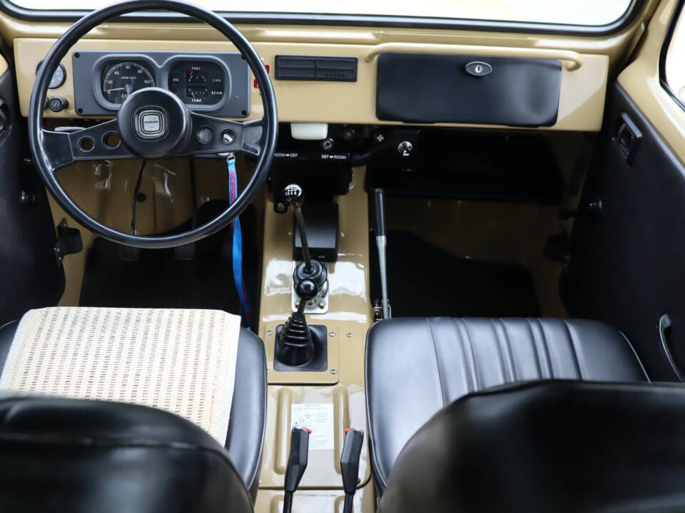 Image 4/50 de Suzuki LJ 80 (1980)