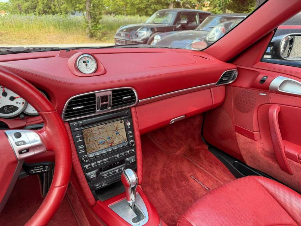 Imagen 17/41 de Porsche 911 Turbo (2009)