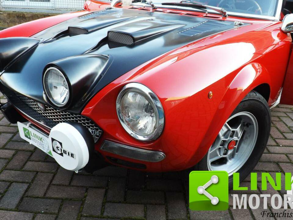 Immagine 7/10 di FIAT 124 Sport Spider (1967)