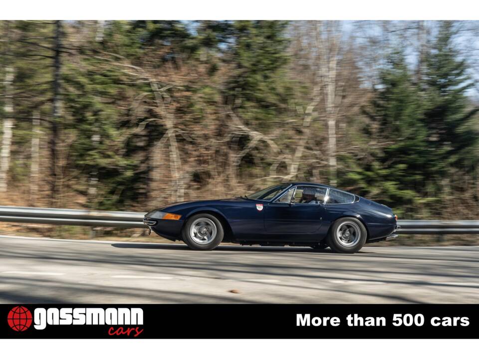 Imagen 3/8 de Ferrari 365 GTB&#x2F;4 Daytona (1969)