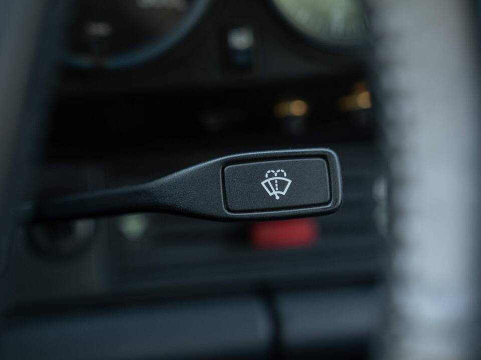 Bild 40/50 von Porsche 911 Carrera 3.2 (1989)