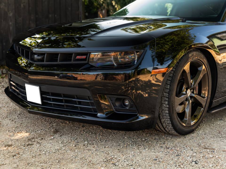 Image 20/33 de Chevrolet Camaro (2015)