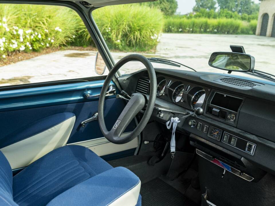 Bild 47/50 von Citroën DS 23 Break (1973)