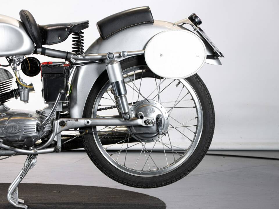 Bild 25/50 von Mondial 160 Sport Lusso (1954)